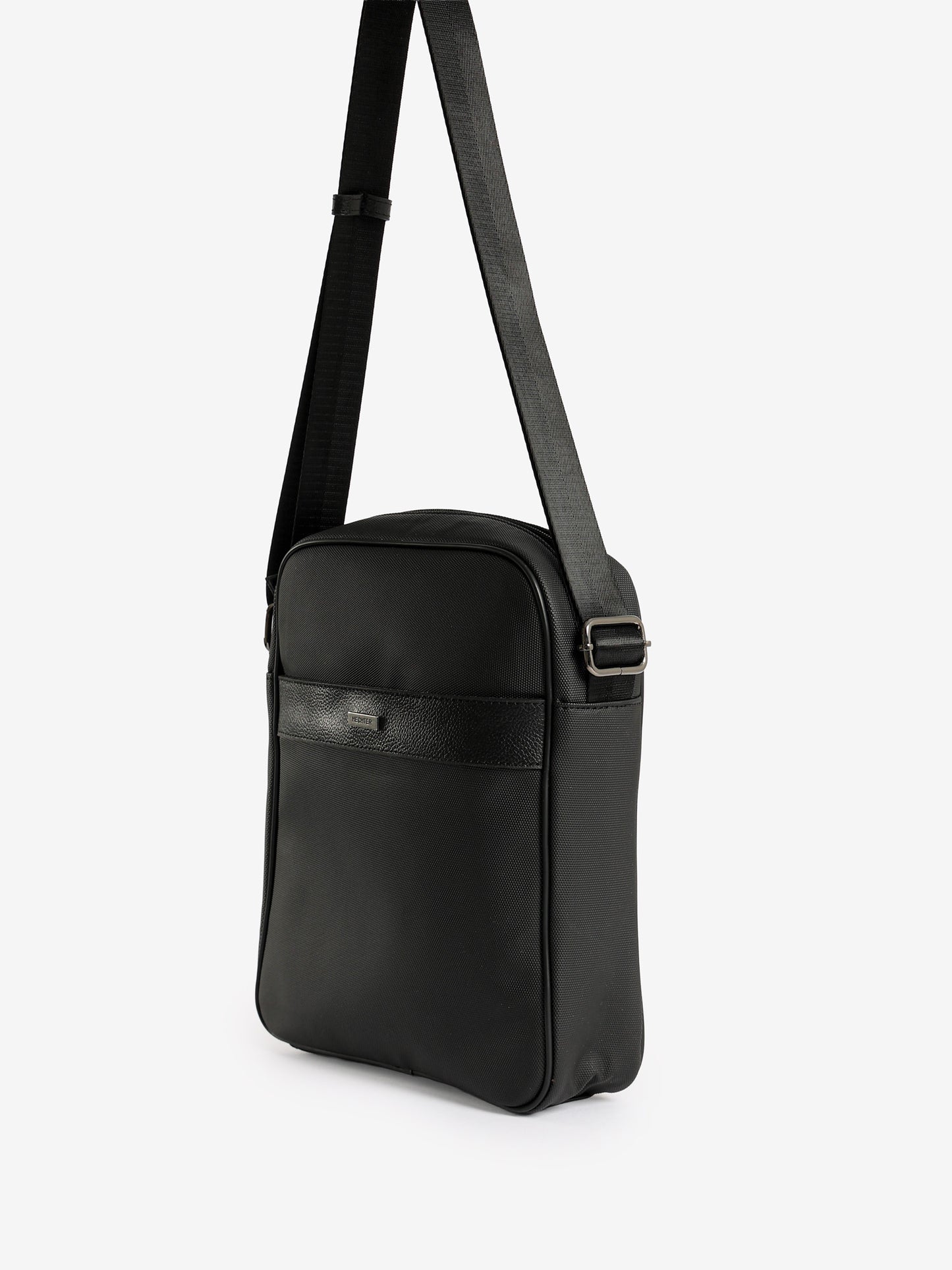 Crossbody Bag with Trim